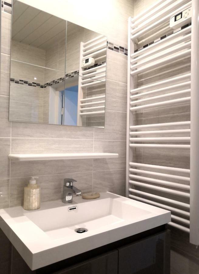 Beautifully Bright Apartment In Old Town Saint-Tropez Luaran gambar