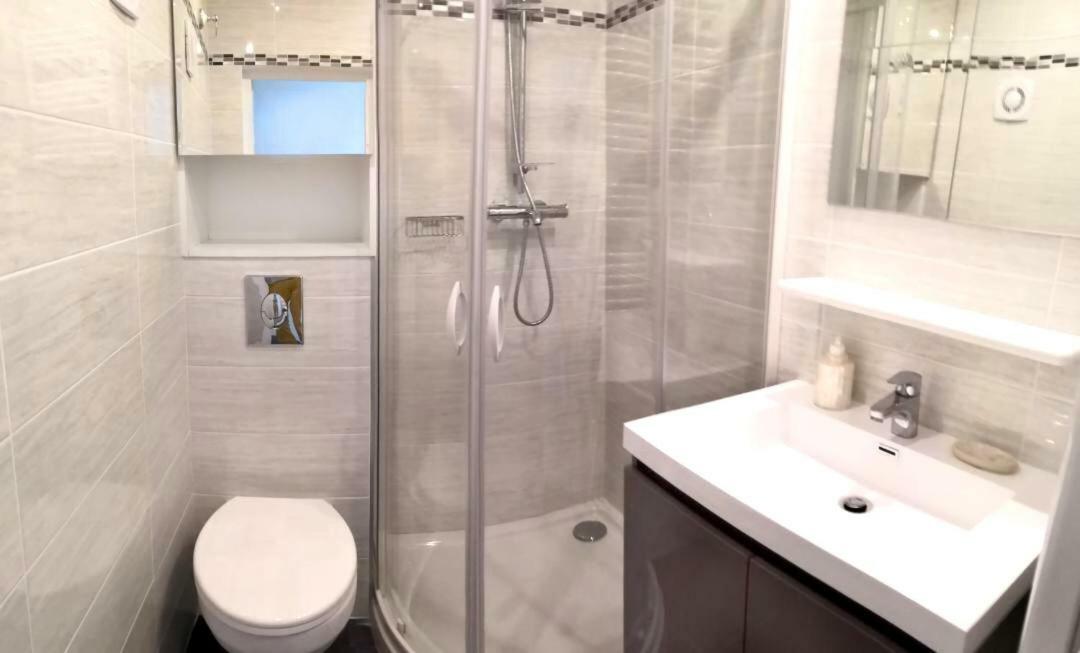 Beautifully Bright Apartment In Old Town Saint-Tropez Luaran gambar